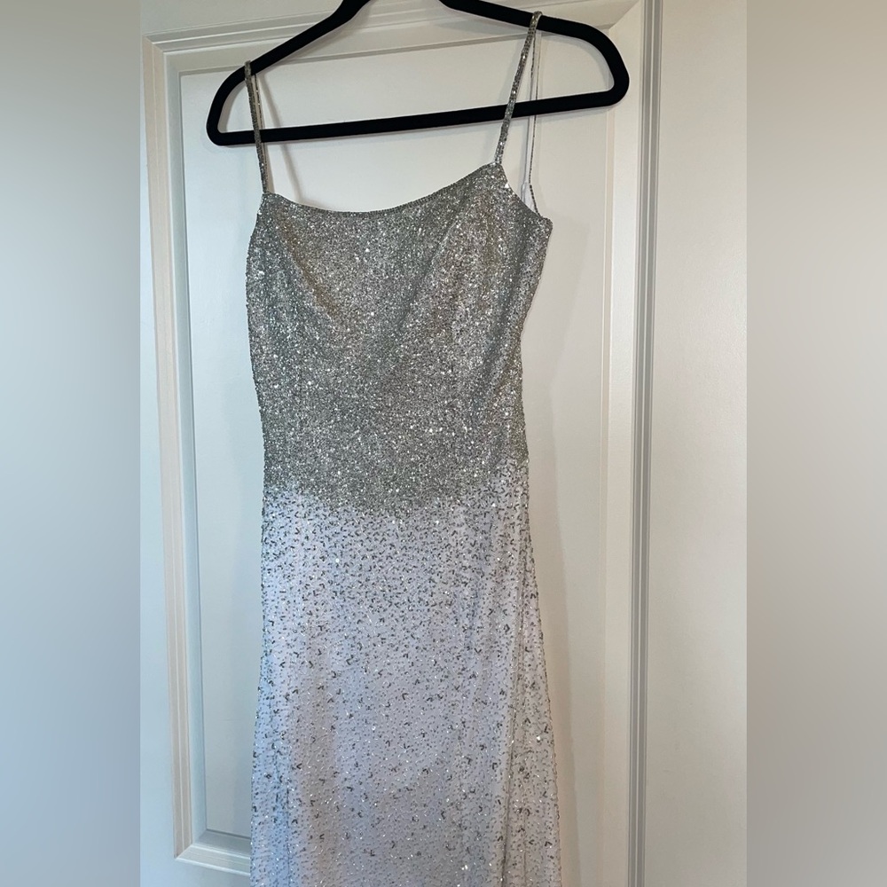 Vintage 90s/Y2K Cache Beaded Maxi Evening Dress White/Silver